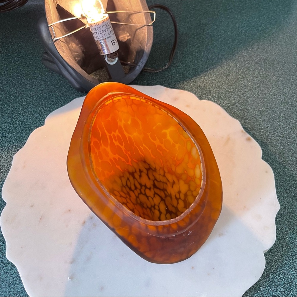 Vintage Frog Lamp Amber Glass Shell Lamp Night Light Tested Works - Picture 10 of 13